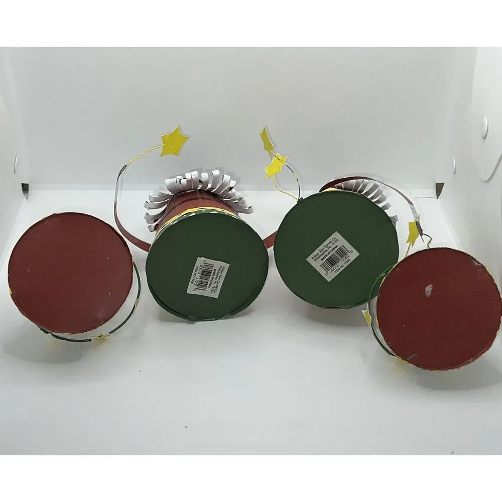 4 Vintage Christmas Cone-shaped Santa Metal Candle Holder Set Of‎ 4 w/Stars